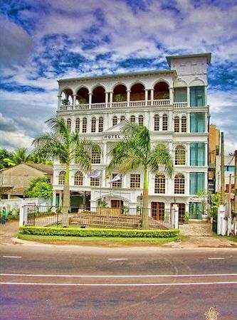 Hotel Clarion Kiribathgoda Exterior photo